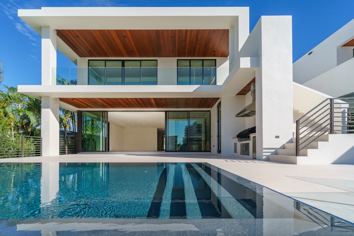 Luxury Waterfront Villa